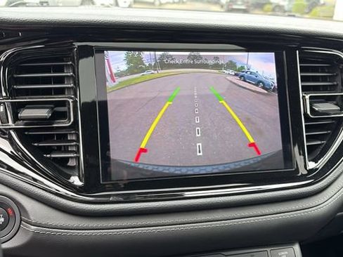 Used 2022 Dodge Durango GT AWD/4WD image 18