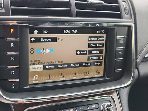 Used 2019 Lincoln Continental AWD w/ Equipment Group 500A image 16