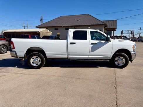 Used 2024 RAM 2500 Tradesman w/ Chrome Appearance Group image 6