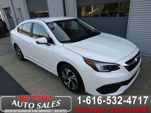 Used 2020 Subaru Legacy Premium image 1