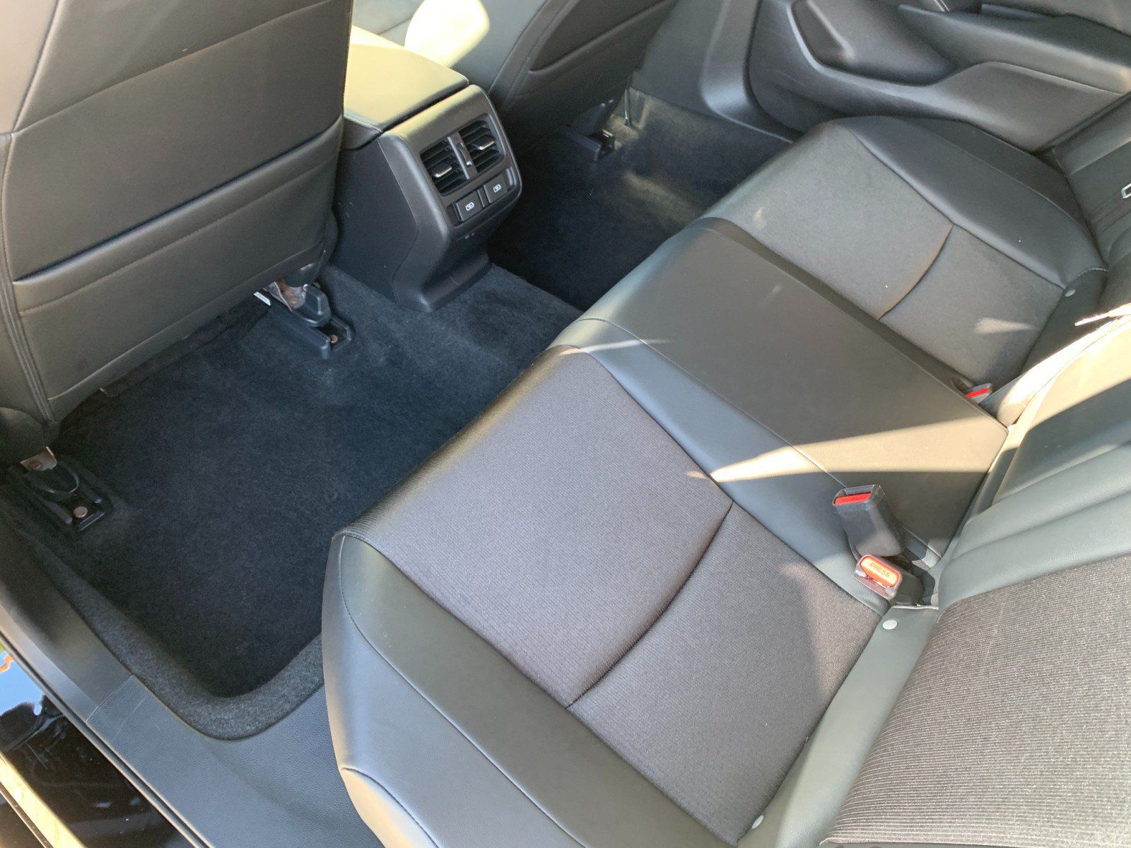 Used 2022 Honda Accord Sport image 25