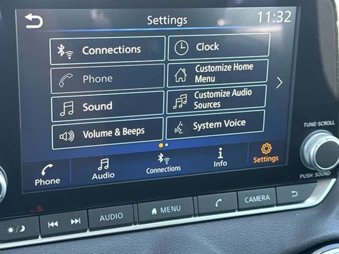 Certified 2023 Nissan Sentra SV FWD image 19