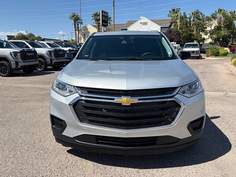 Used 2020 Chevrolet Traverse LS w/ LPO, Floor Liner Package FWD image 2