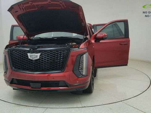 Used 2026 Cadillac Escalade Sport w/ LPO, ONYX Package AWD/4WD image 80