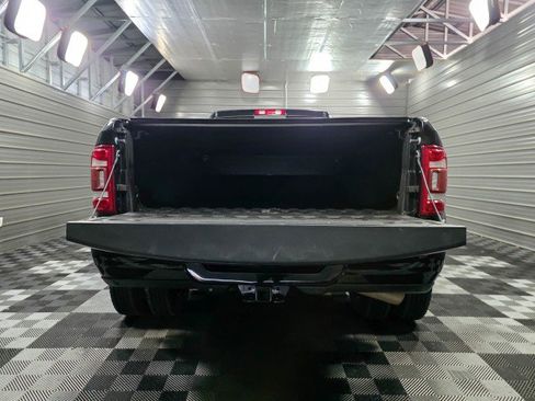 Used 2020 RAM 3500 Laramie image 13