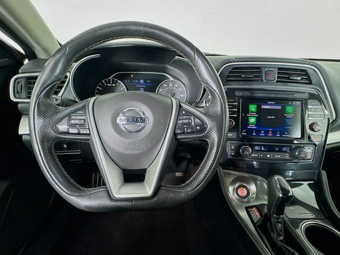 Used 2022 Nissan Maxima SL FWD image 10