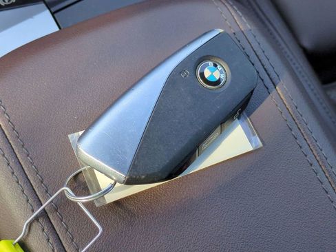 Used 2025 BMW X1 xDrive28i image 29