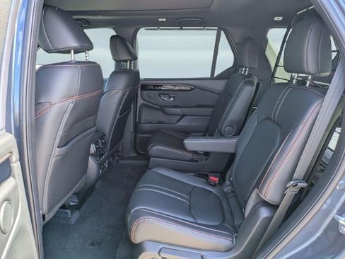 New 2026 Honda Pilot TrailSport image 13