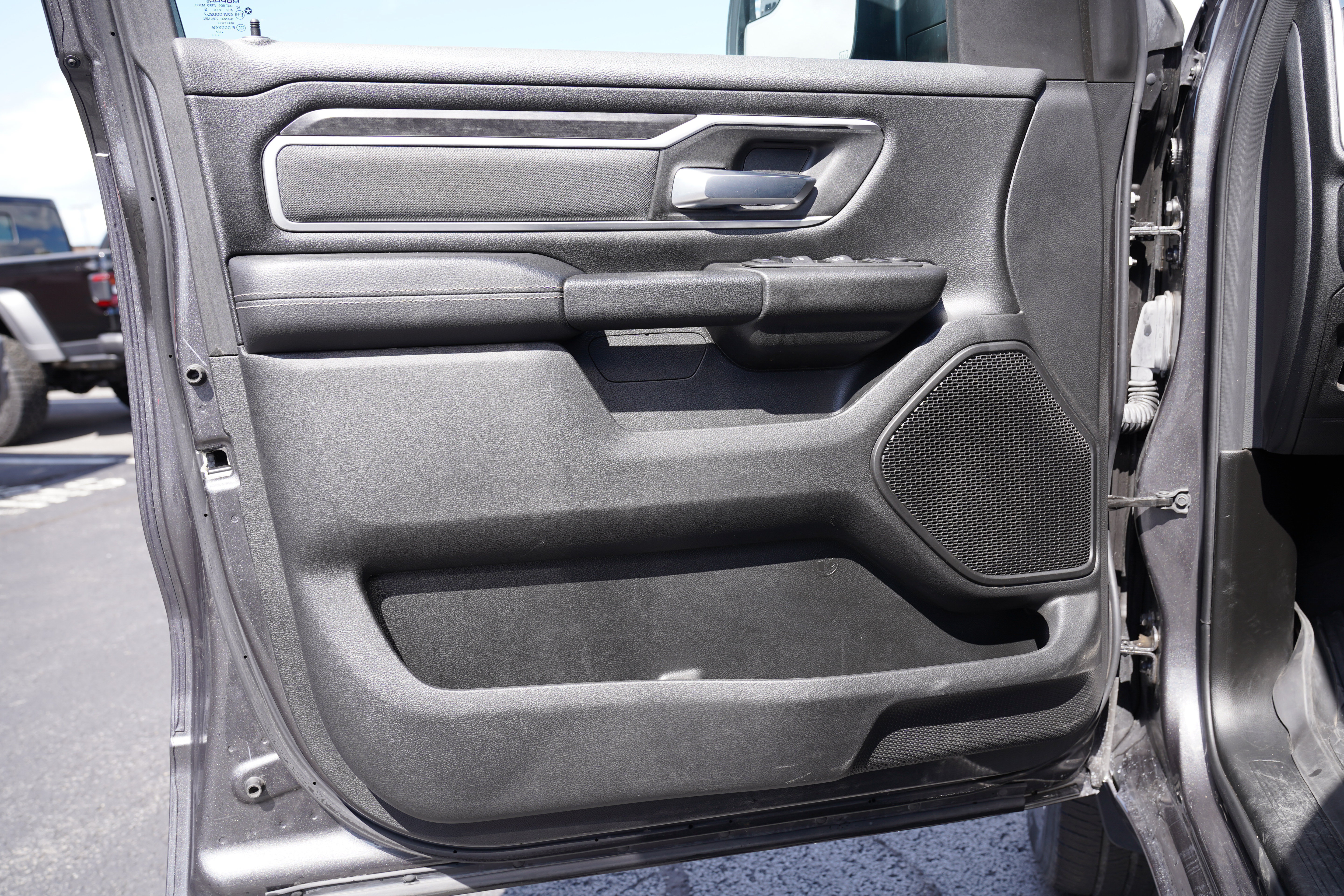 Used 2022 RAM 1500 Big Horn AWD/4WD image 15