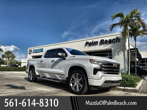 Used 2024 Chevrolet Silverado 1500 High Country w/ Technology Package AWD/4WD image 1