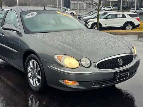 Used 2005 Buick LaCrosse CXS w/ Chrome Appearance Package image 2