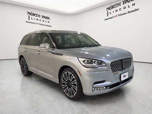 Used 2020 Lincoln Aviator Black Label w/ Dynamic Handling Package AWD/4WD image 7