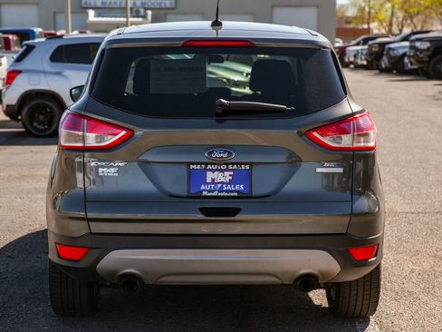 Used 2016 Ford Escape SE image 6