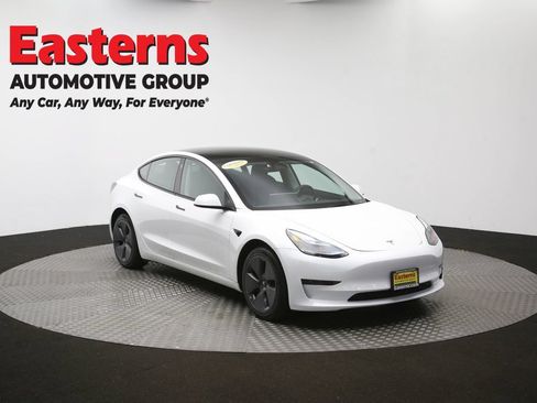 Used 2023 Tesla Model 3 Standard Range RWD image 43