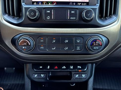 Used 2022 GMC Canyon Denali AWD/4WD image 19