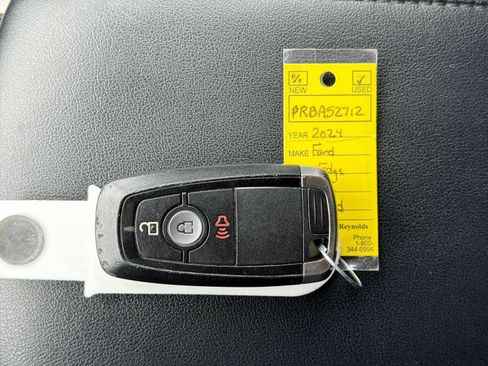 Used 2024 Ford Edge SEL AWD/4WD image 37