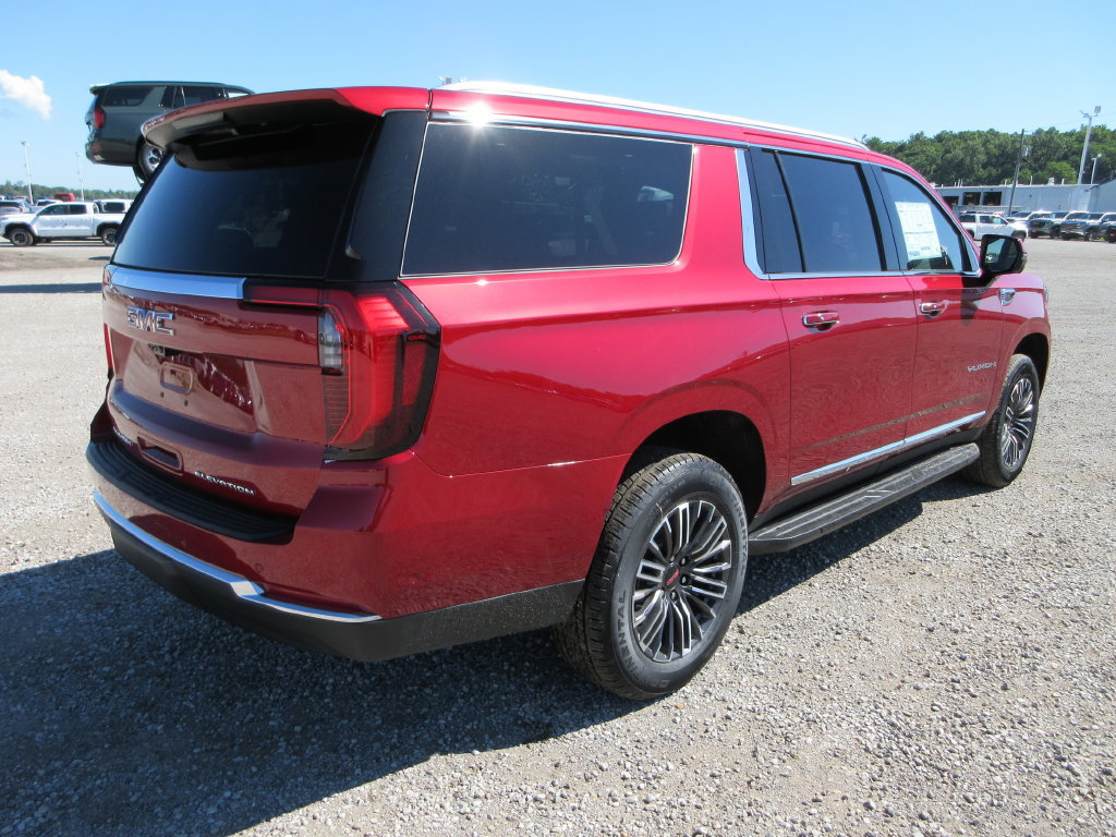 New 2026 GMC Yukon XL Elevation w/ Elevation Premium Package AWD/4WD image 4
