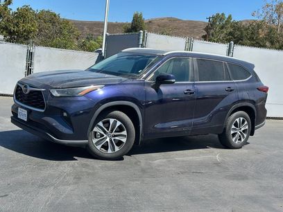 Used 2023 Toyota Highlander XLE