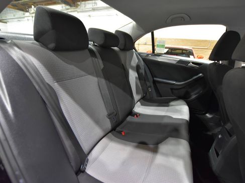 Used 2017 Volkswagen Jetta S FWD image 34