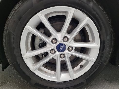 Used 2018 Ford Focus SE image 31