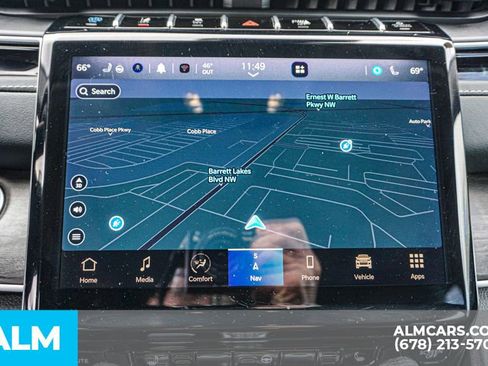 Used 2024 Jeep Grand Cherokee Limited 4xe image 35