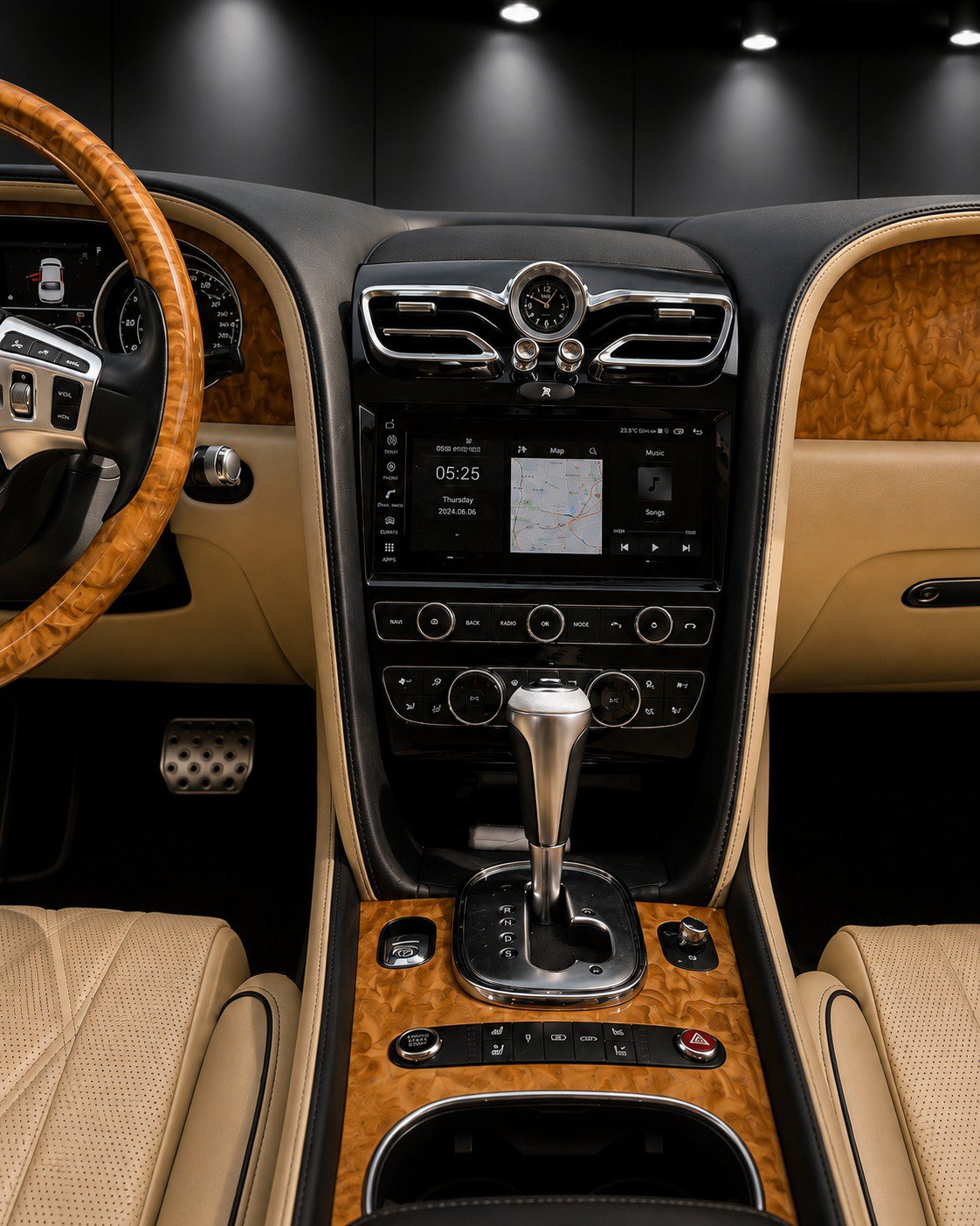 Used 2014 Bentley Flying Spur W12 AWD/4WD image 28