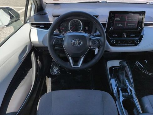 Used 2020 Toyota Corolla SE FWD image 15