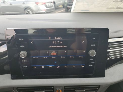 New 2025 Volkswagen Jetta SE image 18