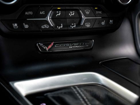 Used 2018 Chevrolet Corvette Stingray Coupe w/ 3LT Preferred Equipment Group image 27