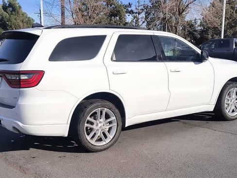 Used 2024 Dodge Durango GT image 9