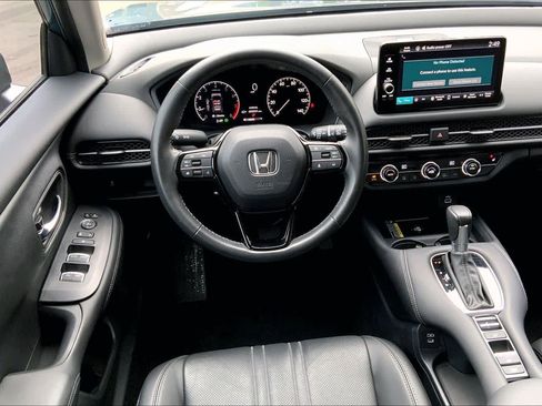 Used 2025 Honda HR-V EX-L image 5