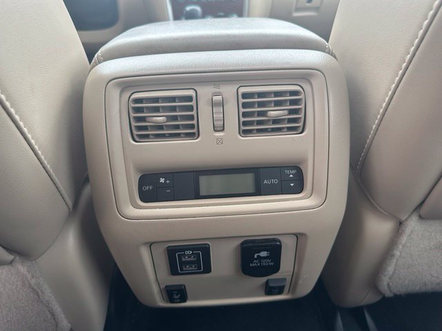 Used 2018 Nissan Pathfinder Platinum w/ Cargo Package AWD/4WD image 22