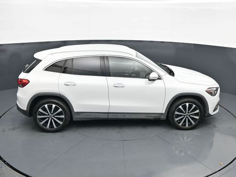 Used 2021 Mercedes-Benz GLA 250 4MATIC image 18