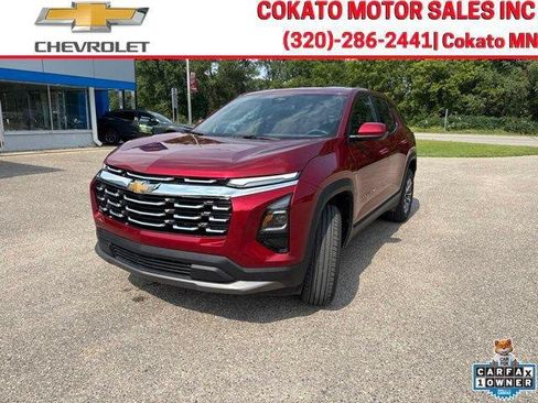 Used 2026 Chevrolet Equinox LT w/ Convenience Package II AWD/4WD image 3
