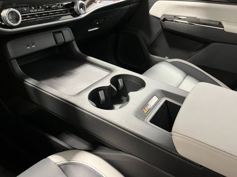 New 2026 Honda Prologue Touring image 16