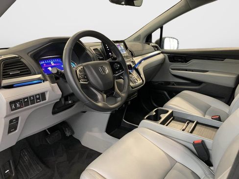 Used 2023 Honda Odyssey Touring image 36