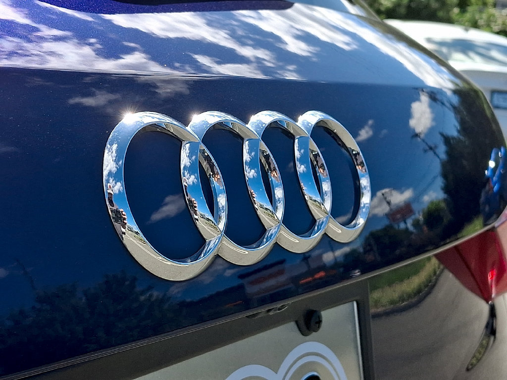Used 2023 Audi Q3 2.0T Premium Plus w/ Premium Plus Package AWD/4WD image 31