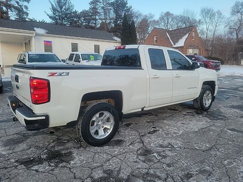 Used 2018 Chevrolet Silverado 1500 LT w/ All Star Edition image 5