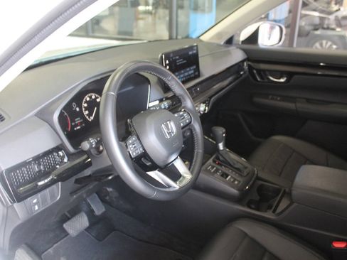 Used 2025 Honda CR-V EX-L image 16