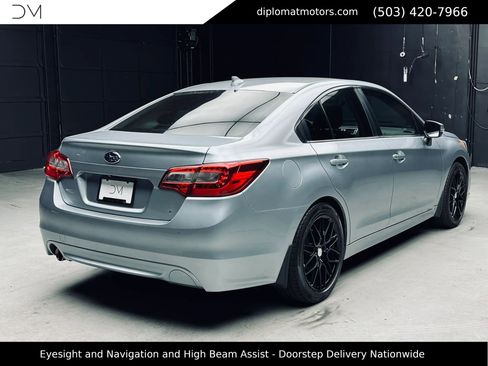 Used 2017 Subaru Legacy 2.5i Limited AWD/4WD image 7