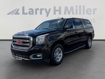 Used 2017 GMC Yukon XL SLT