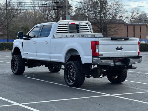 Used 2018 Ford F350 Lariat w/ Camper Package AWD/4WD image 8