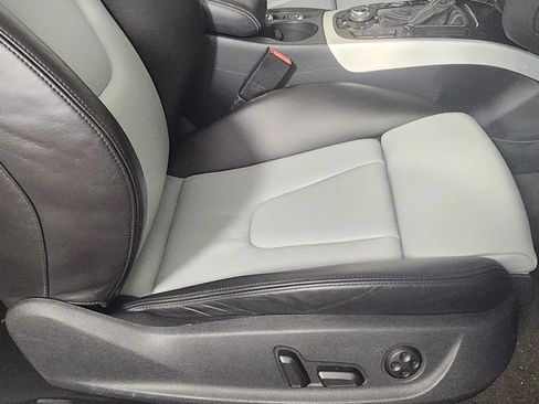 Used 2010 Audi S5 Prestige image 24