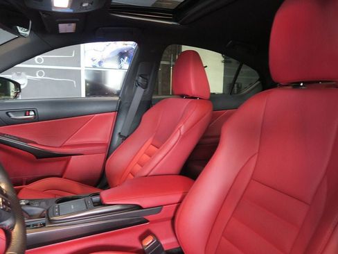 Used 2024 Lexus IS 500 RWD image 16