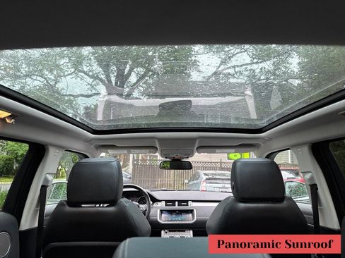 Used 2018 Land Rover Range Rover Evoque SE Premium AWD/4WD image 29