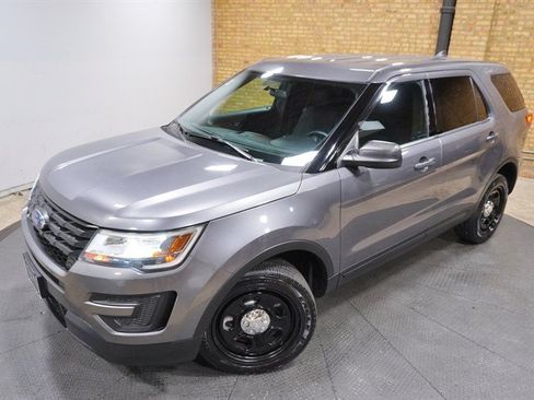 Used 2018 Ford Explorer 4WD Police Interceptor image 2