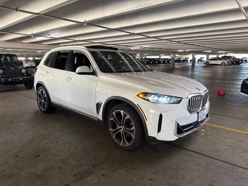 Used 2024 BMW X5 sDrive40i w/ Parking Assistance Package RWD image 2