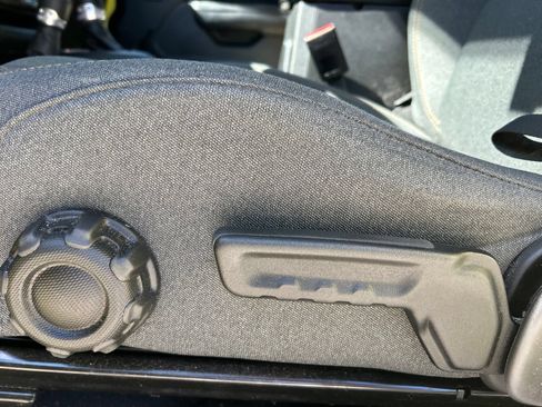 Certified 2024 Jeep Wrangler Sport AWD/4WD image 10