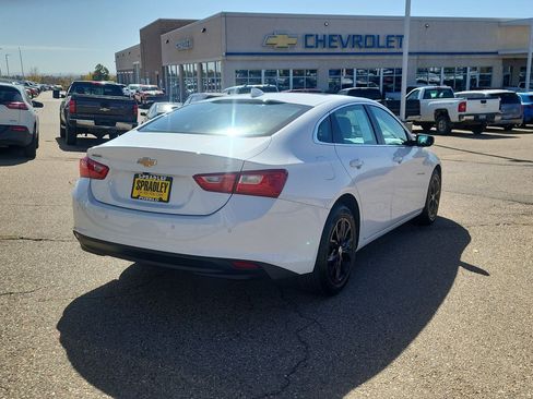 Used 2024 Chevrolet Malibu LT image 8