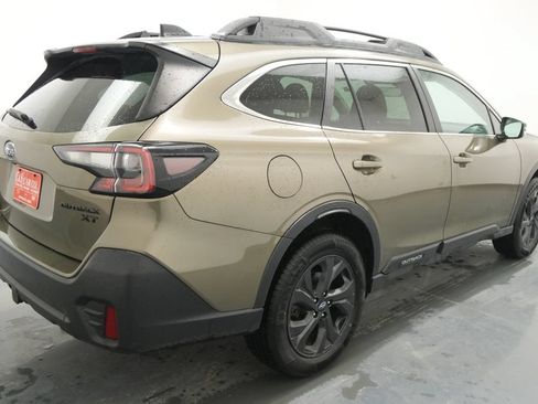 Used 2020 Subaru Outback Onyx Edition XT AWD/4WD image 8
